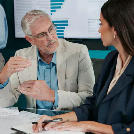 Die besten KI-Meeting-Recorder für persönliche Meetings (2026) cover image