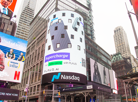 Plaud AI Werbung am Times Square zeigt den Plaud Note Pro und Plaud NotePin auf dem Nasdaq-Billboard.